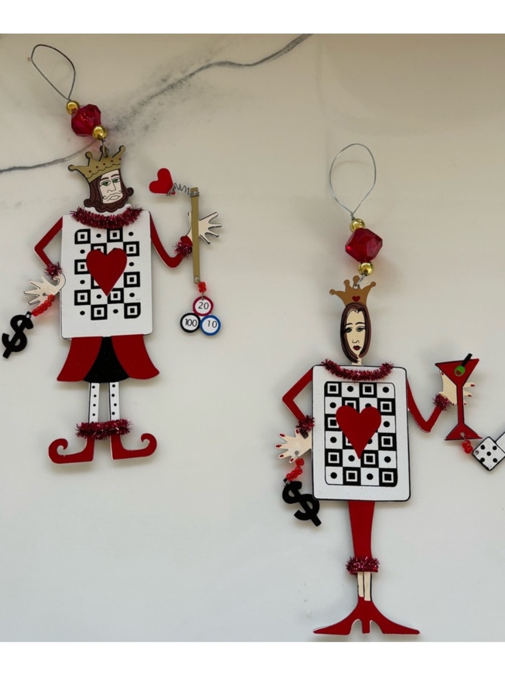 Karen Rossi Silvestri Metal Art King and Queen of Hearts Painted Hanging Decor - Picture 3 of 8